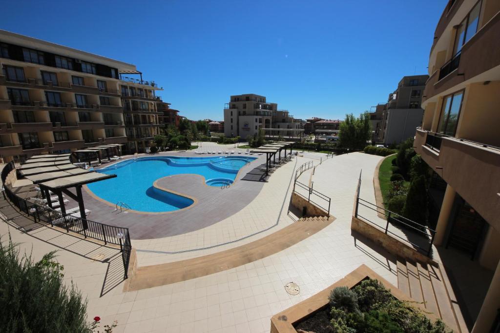 Menada Luxor Apartments Sveti Vlas Extérieur photo